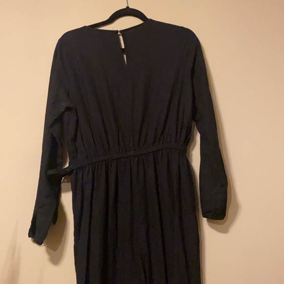 Old Navy long sleeve, wrap front, Linen blend jumpsuit - Picture 6 of 7